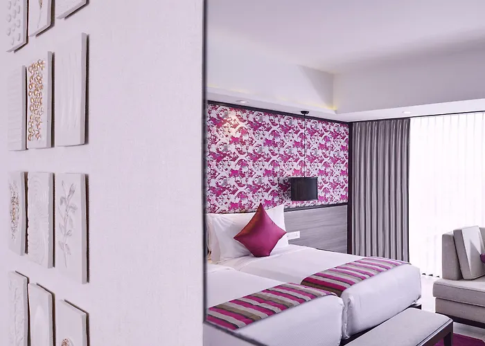 Hotel Vivanta 5*