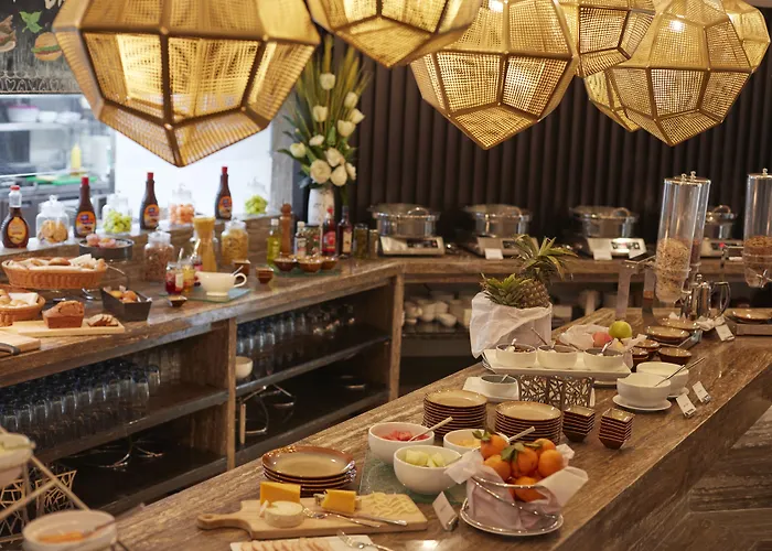 Hotel Vivanta 5*