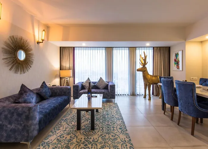 Hotel Vivanta 5*